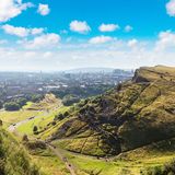 Blick auf Edinburgh von Arthur's Seat
