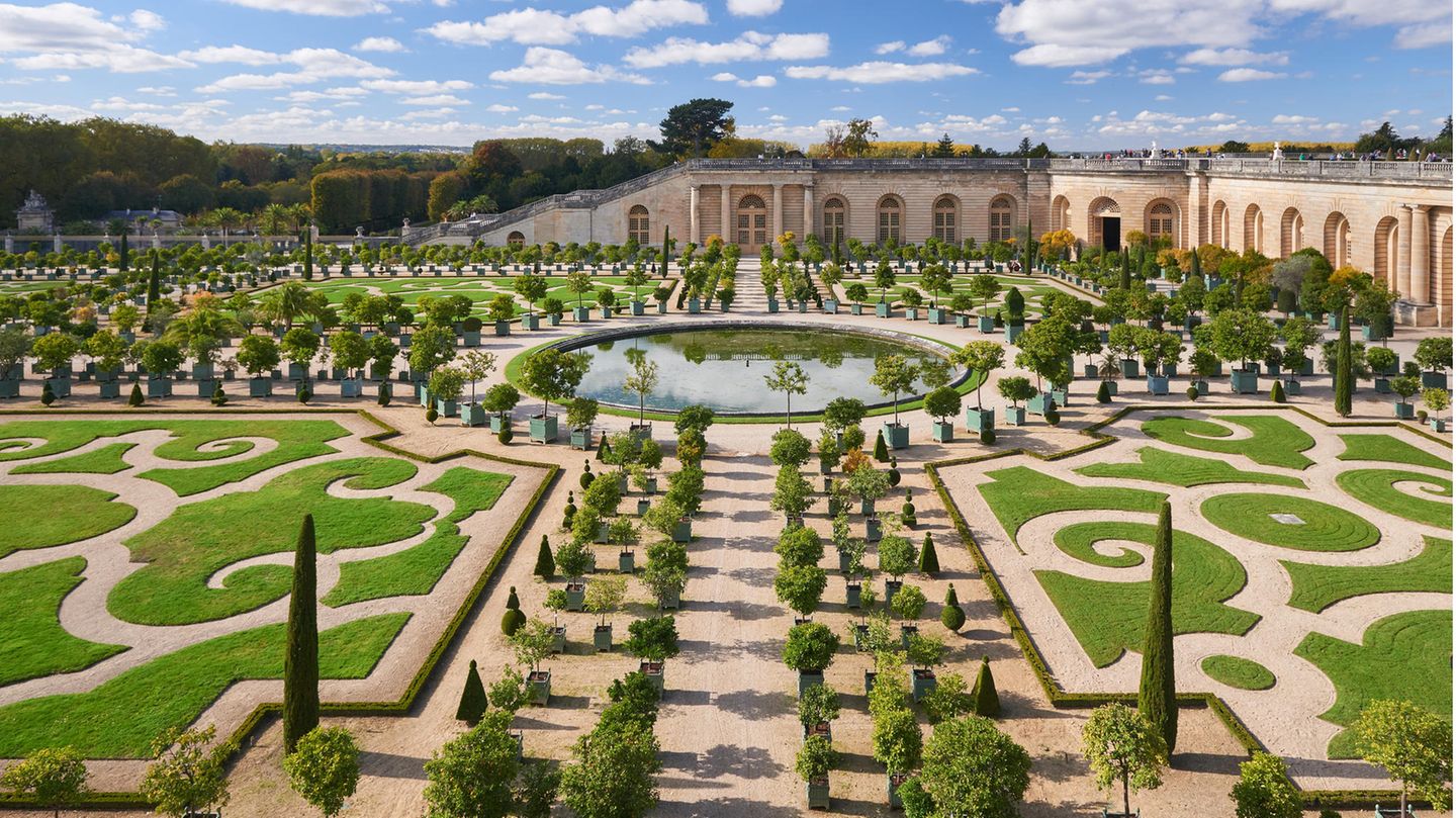 Versailles: Gärten als ein Kunstwerk für sich Garten von Versailles