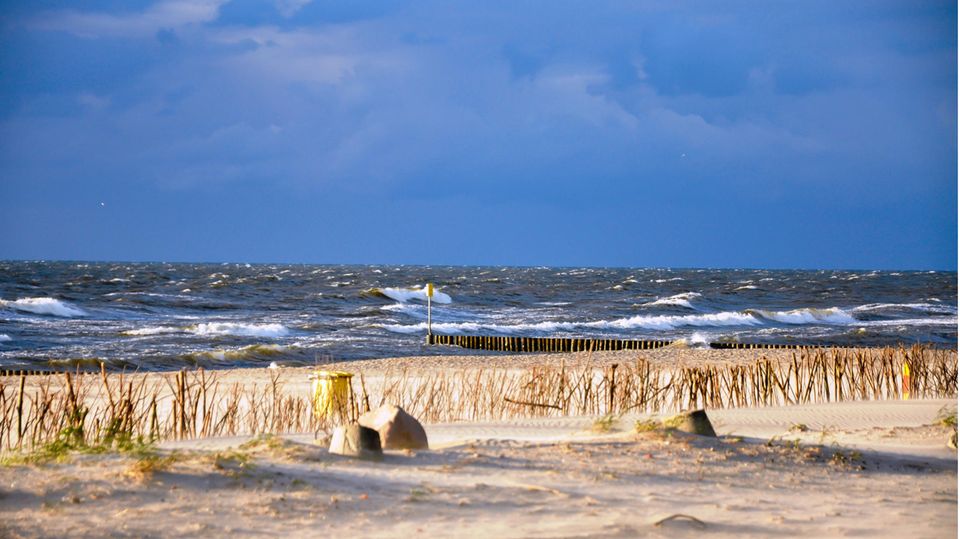 Blick auf die Ostsee im polnischen Kolberg
