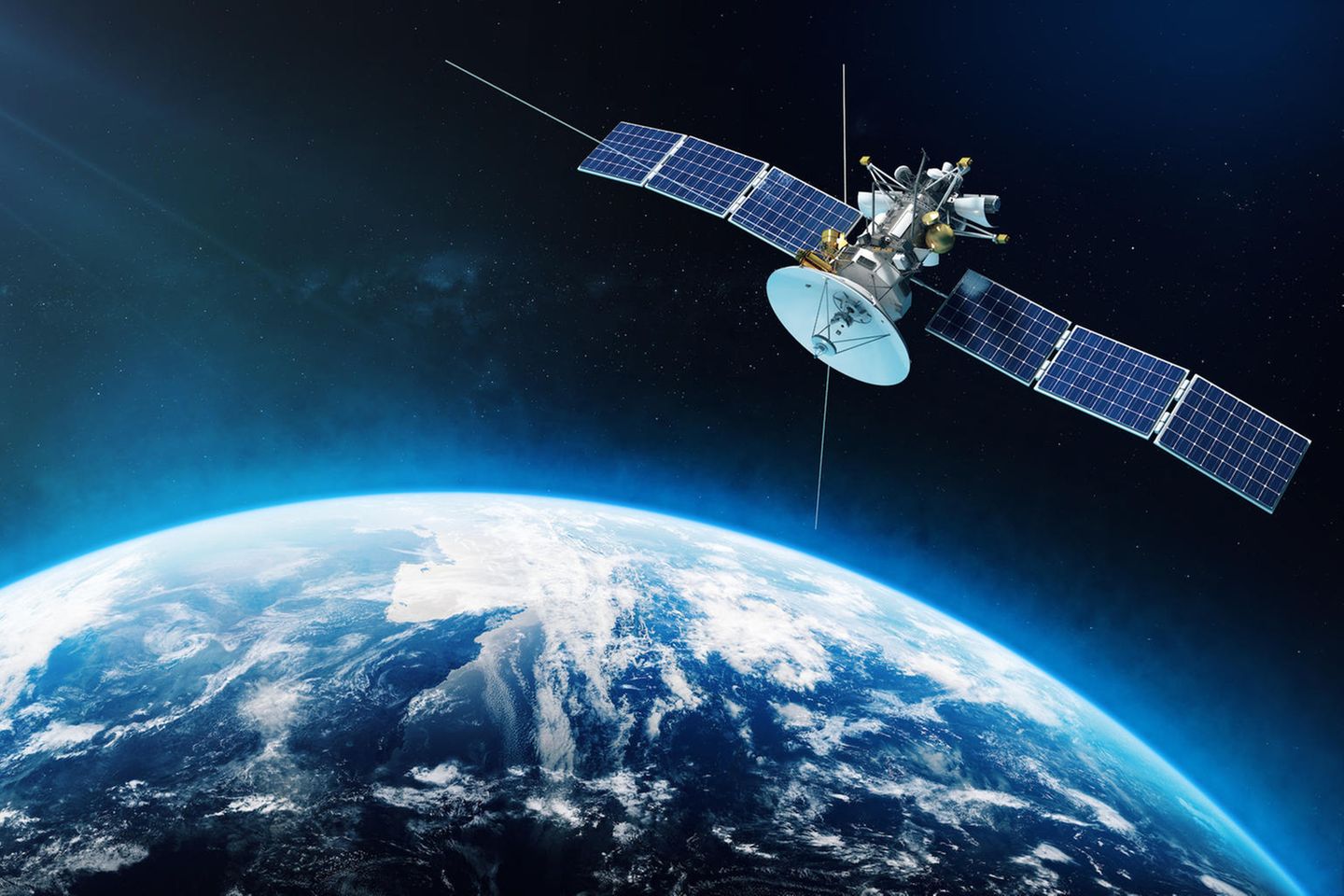 Ob als Sender von GPS-Signalen, dem Fernsehprogramm oder des Internets: Satelliten übernehmen wichtige Aufgaben.