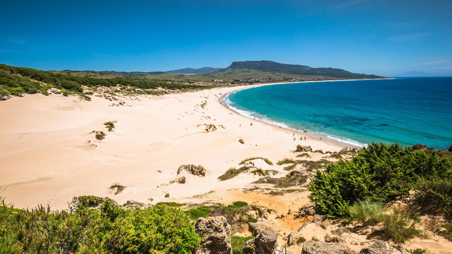 Platz 2: Playa Bolonia, Spanien Blick auf den Strand