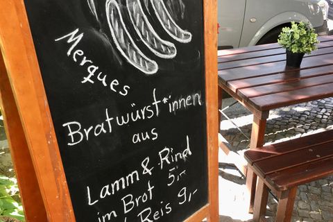 Linguistik: Trotz Anglizismen und Gendersternchen: "Deutsch hat Zukunft"