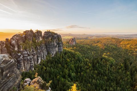 Blick auf die Schrammsteine in der Sächsischen Schweiz