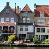 Alte Häuserreihe in Enkhuizen