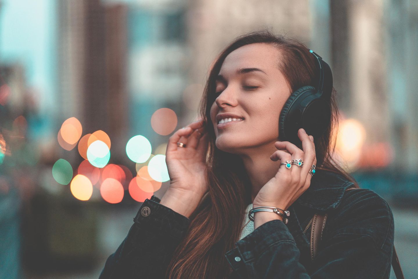 Musik: Binaurale Beats - Können bestimmte Töne für einen Rausch sorgen?