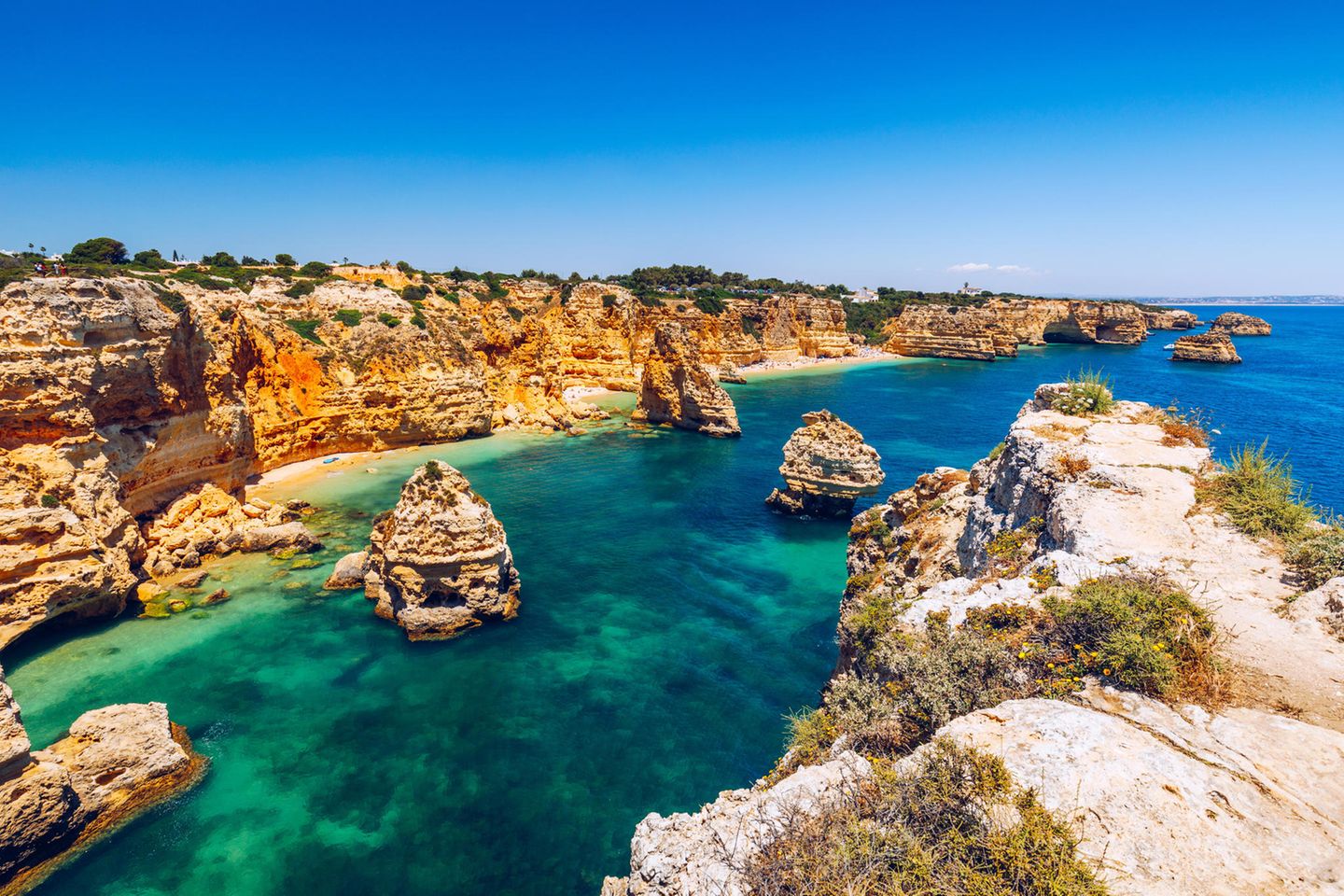 Kunstwerke der Natur Blick auf Praia da Marinha