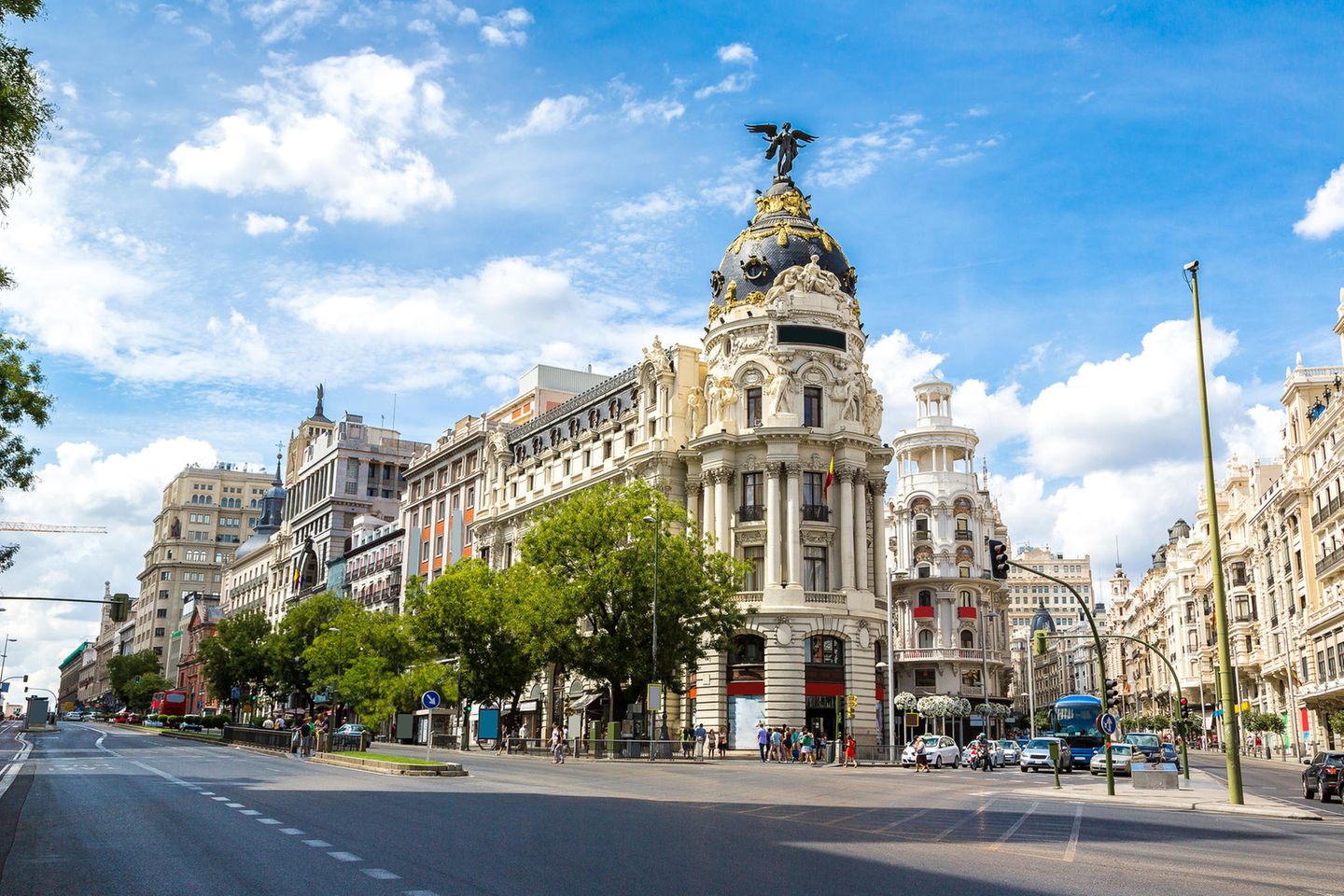 Kreuzung in Madrid, Spanien