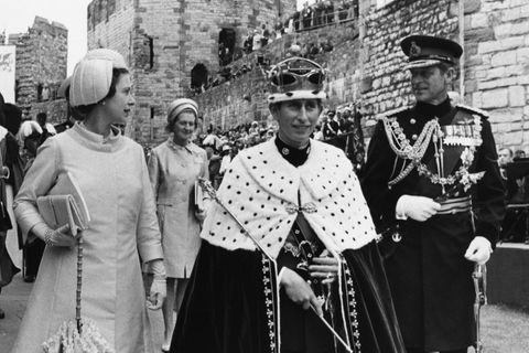 Thronfolger: 1969 wurde Charles (M.) feierlich als Prince of Wales bestätigt. 53 Jahre später hat er seine Mutter erstmals bei der Eröffnung des Parlaments vertreten 