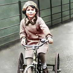 Elisabeth II.: Zeitreise in Bildern: Einmalige Einblicke in die Kindheit und Jugend der Queen