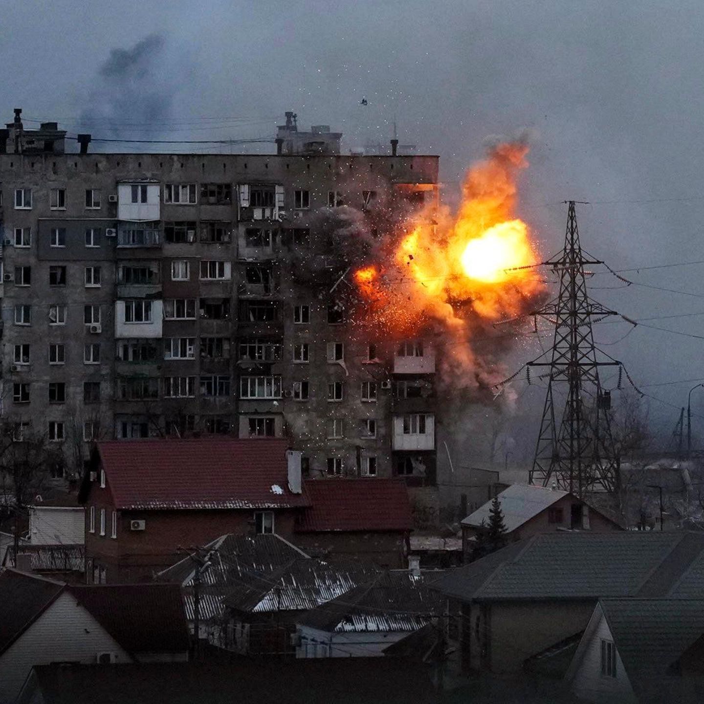 Explosion in Mariupol