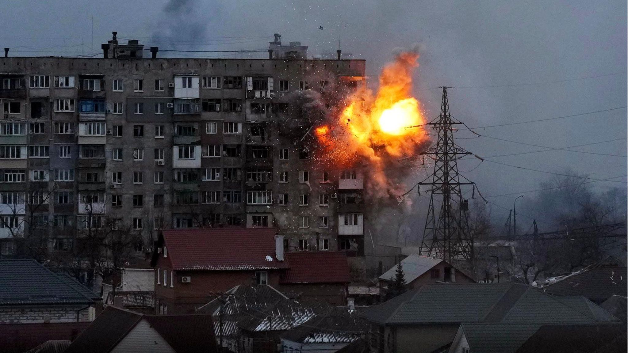 Explosion in Mariupol