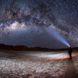 Nachthimmel im Valle de la Luna