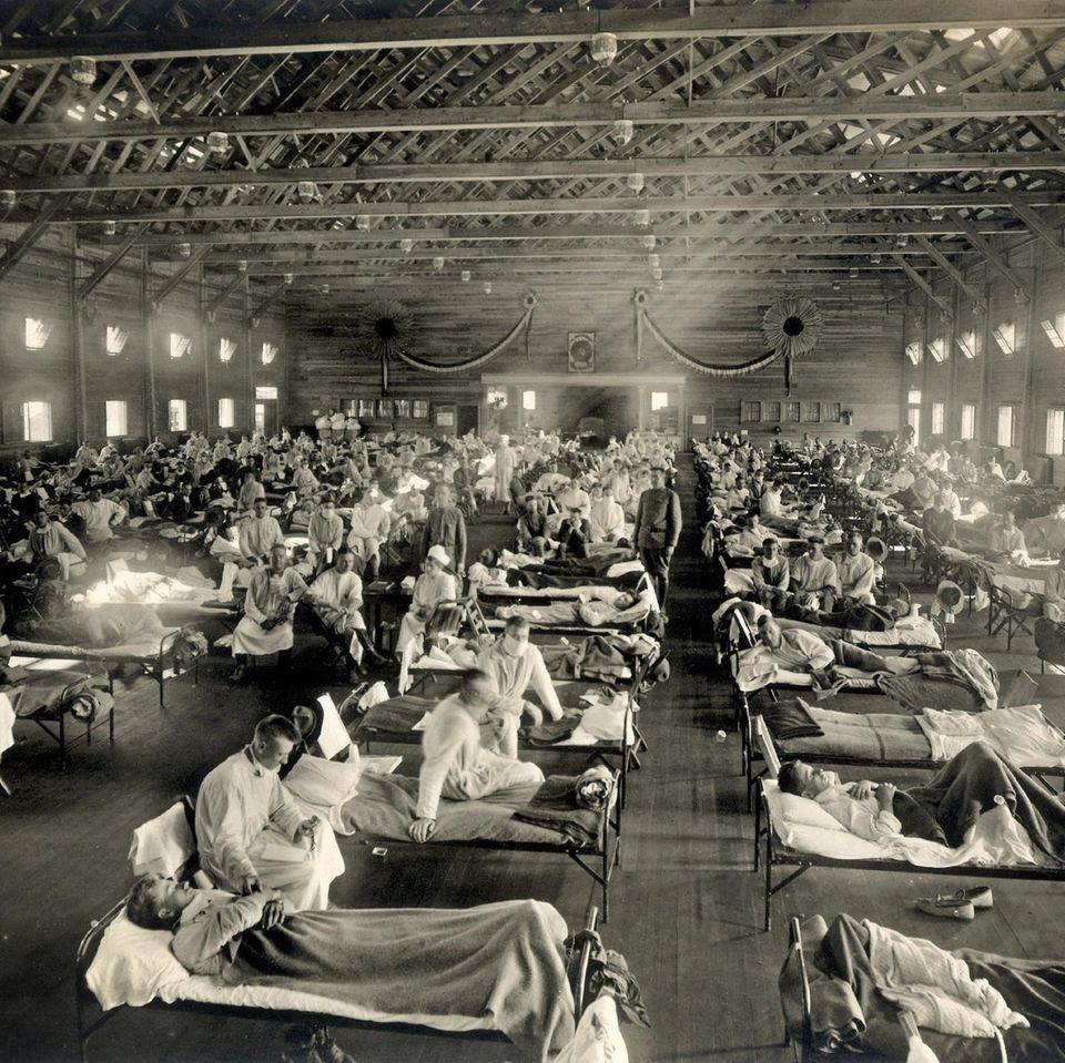 Influenza Notlager mit vielen Kranken