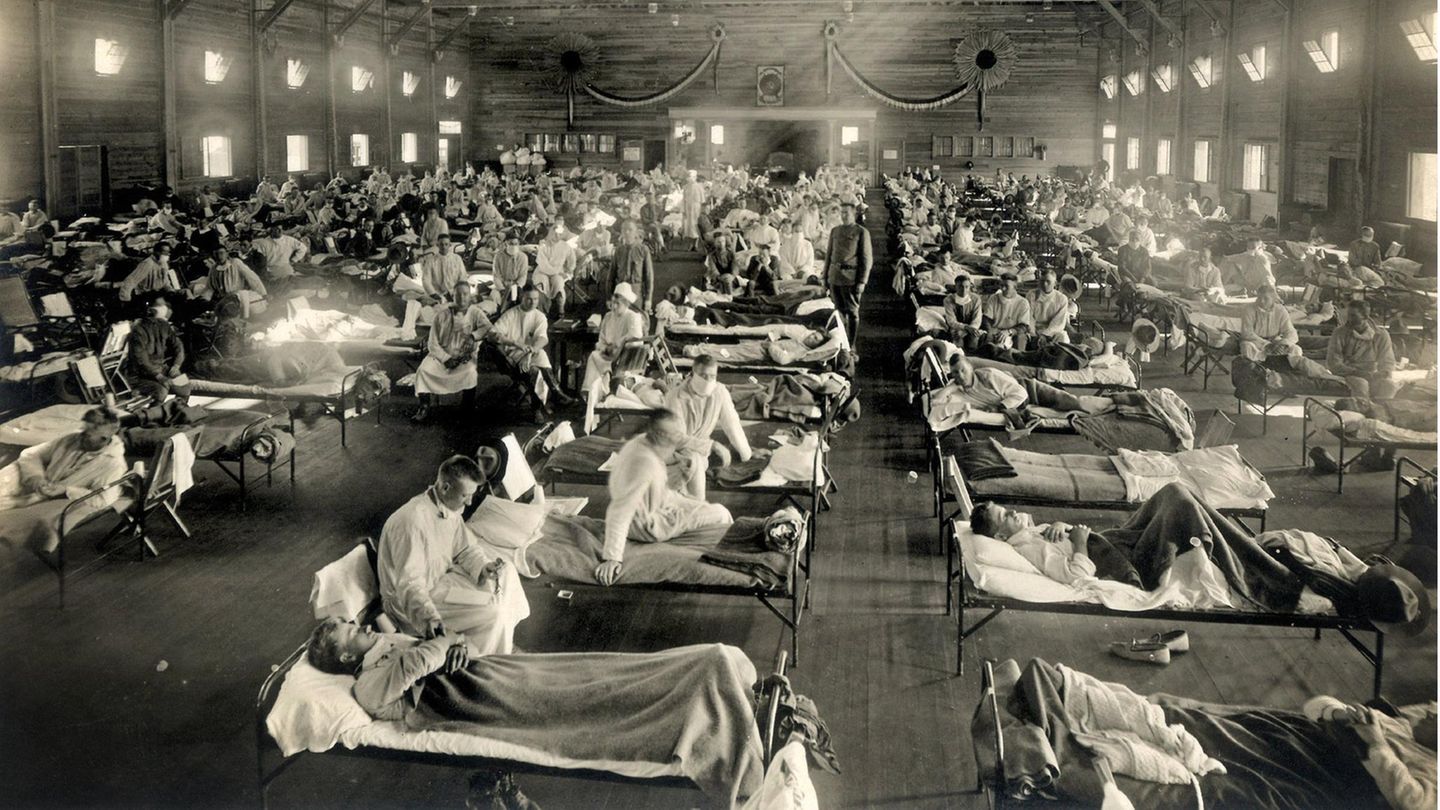 Influenza Notlager mit vielen Kranken