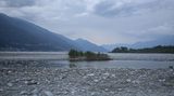 Augetrocknete Flussmündung Foce della Maggia beim Lago Maggiore