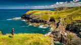 Die Küste Cornwalls bei Tintagel Castle
