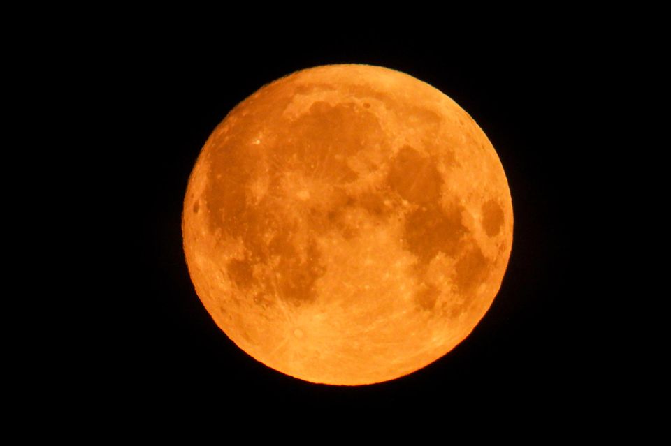 Am 13. Juli kommt es wieder zu einem sogenannten "Supermond". Dann ist die Entfernung zwischen Mond und Erde geringer als sonst.