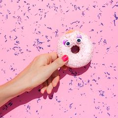 Beim "Mood Control Eating" dient Nahrung dazu, intensive Emotionen herunter zu regulieren – etwa Trauer oder Wut zu besänftigen
