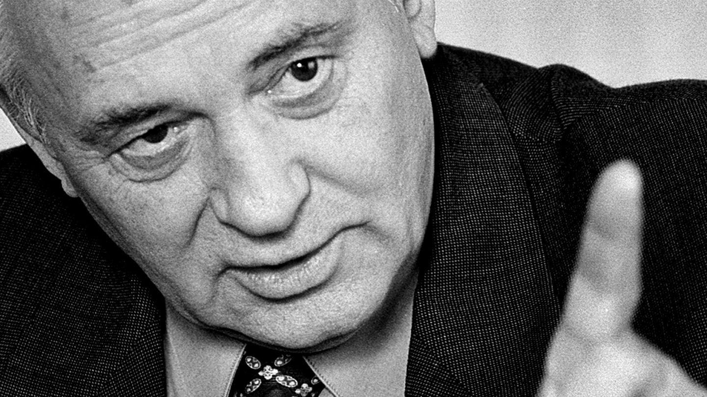 Michaeil Gorbatschow, der russische Friedensnobelpreisträger und ehemalige sowjetische Staatschef, ist tot. Er starb im Alter von 91 Jahren in Moskau