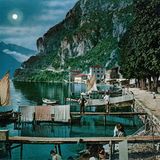 Gardasee, Mondschein über dem Hafen von Riva