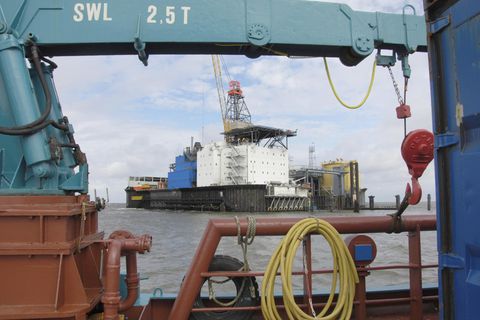 Bohr- und Förderinsel "Mittelplate A"