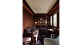 Eine Lounge im Orient Express "La Dolce Vita"