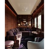 Eine Lounge im Orient Express "La Dolce Vita"
