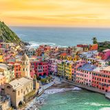 Bunte Häuer von Vernazza, Cinque Terre, aus der Vogelperspektive