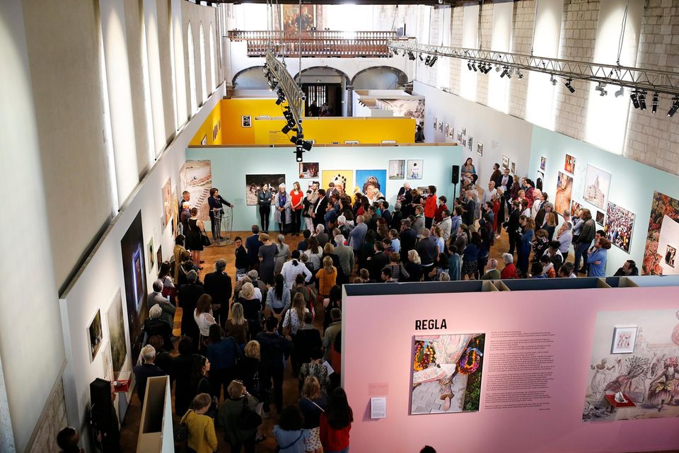 Ausstellung im Gare Saint-Sauveur, Lille