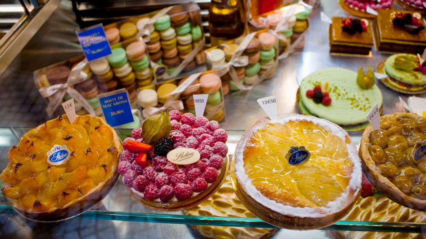 5. Schlemmen ohne Reue Kuchen der Konditorei Stohrer in Paris