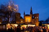 Weihnachtsmarkt auf Schloss Moyland