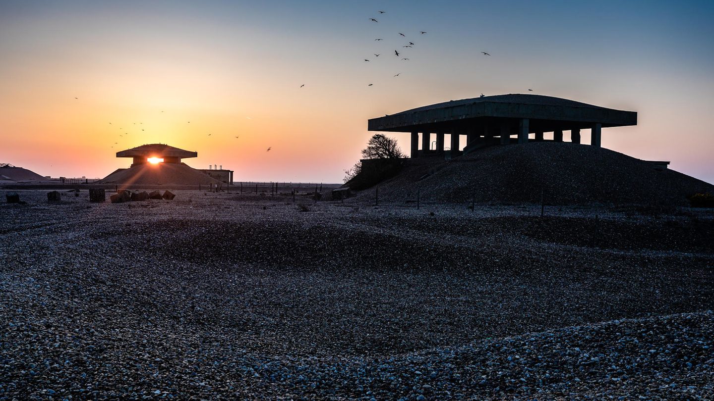 HPOTY Overall Shortlist - Martin Chamberlain - Orford Ness Pagodas