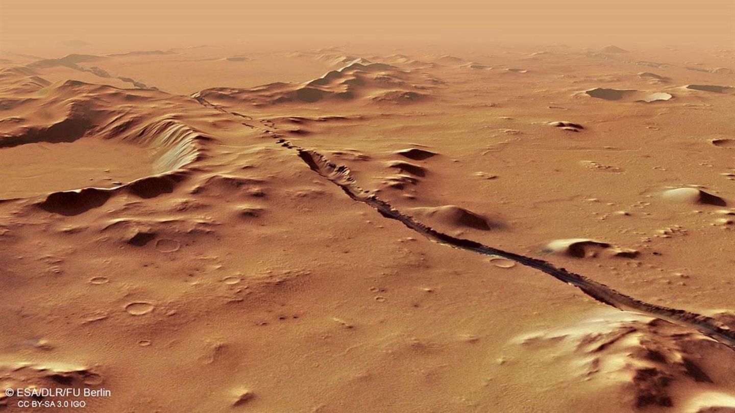 Die Gräben der Cerberus Fossae sind besonders auffällige tektonische Bruchstrukturen auf der Mars-Oberfläche
