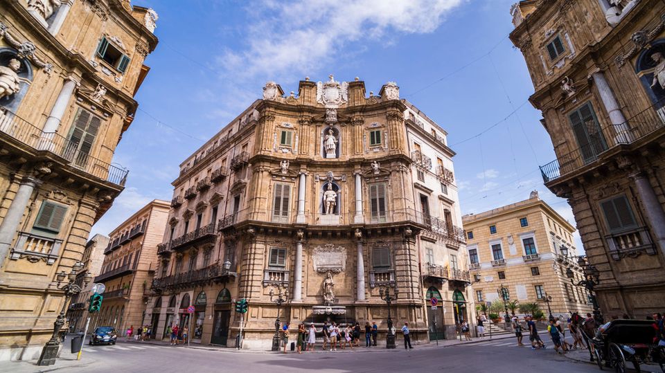 Platz Quattro Canti in Palermo Platz Quattro Canti in Palermo