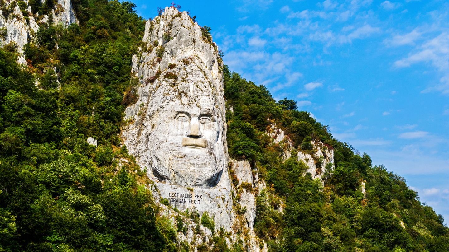 Die Statue des Decebalus, Rumänien Blick auf die Decebalus Statue