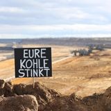 Am Sonntag war der Protest bei der Mahnwache in Lützerath noch friedlich, doch die Situation spitzt sich laut Beobachtern zu