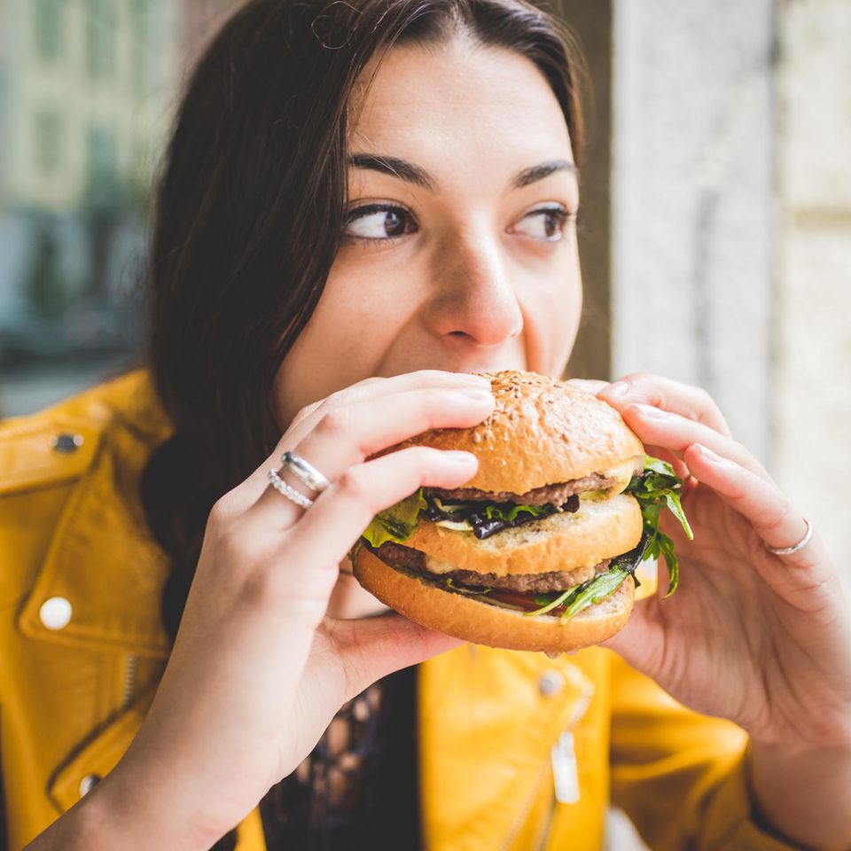 Heißhunger stoppen ist nicht ganz einfach
