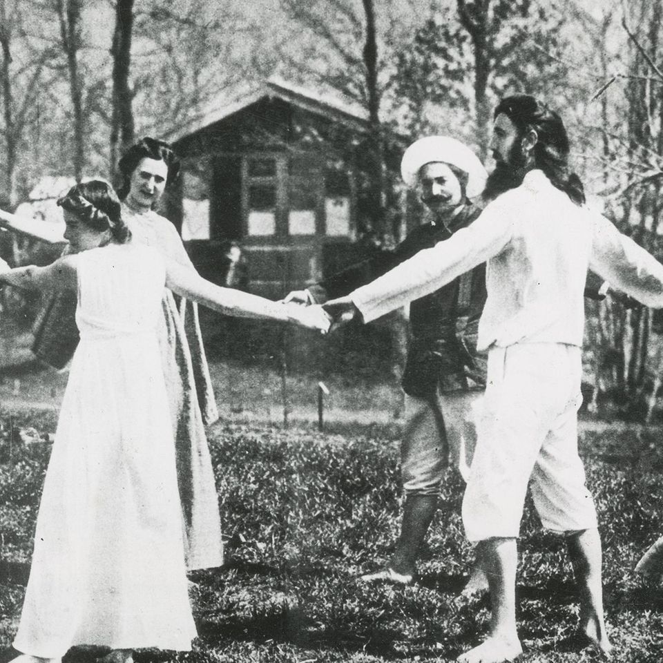 19. Jahrhundert: Auf dem Monté Verita im Tessin gründeten Aussteiger im Jahr 1900 eine vegetarische Siedlungsgemeinschaft Auf dem Monté Verita im Tessin gründeten Aussteiger im Jahr 1900 eine vegetarische Siedlungsgemeinschaft