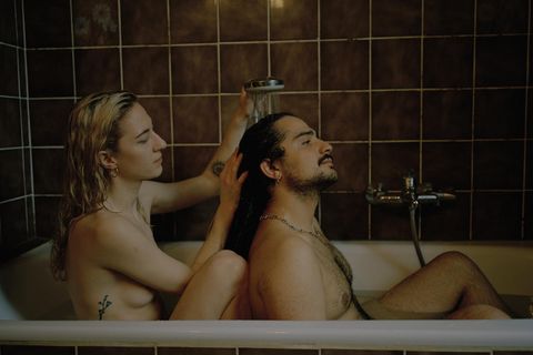 Im Langzeitprojekt "About Love" versucht der Fotograf Simon Gerlinger dem Geheimnis von Langzeitbeziehungen auf die Spur zu kommen 