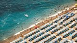 Blick auf den Strand von Positano