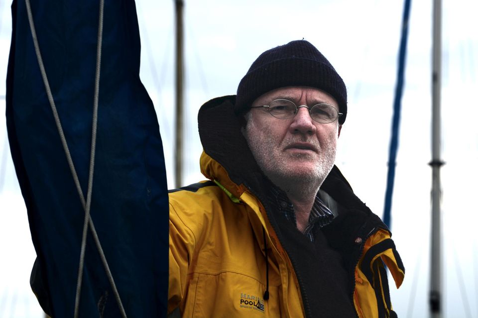 Wie in Schätzings "Der Schwarm": Thomas Käsbohrer war viele Jahre als Verleger tätig, bevor er sich ganz seiner Leidenschaft widmete: dem Segeln Thomas Käsbohrer war viele Jahre als Verleger tätig, bevor er sich ganz seiner Leidenschaft widmete: dem Segeln
