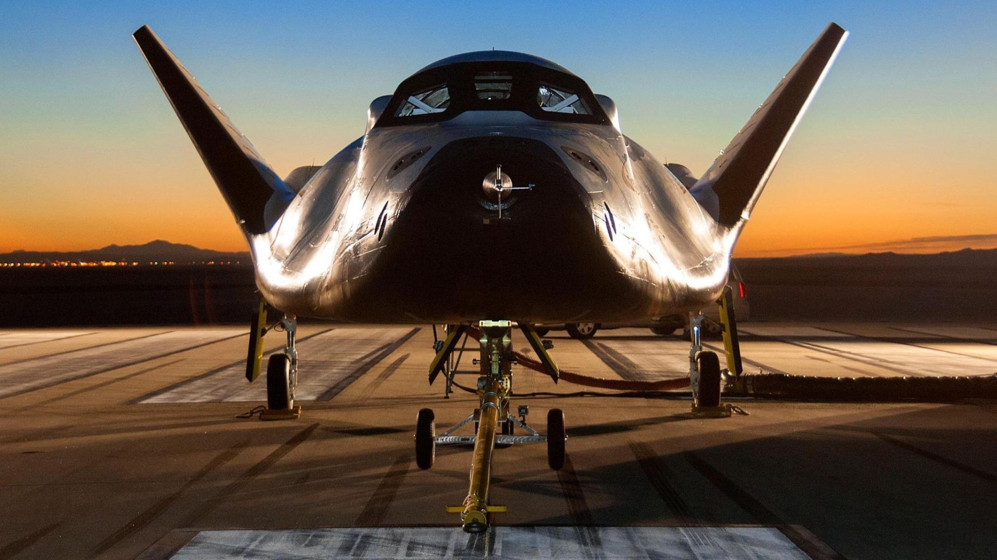 Ein Traumjäger: Die Herstellerfirma Si­er­ra Ne­va­da testet den "Dream Cha­ser" am Nasa-Center
