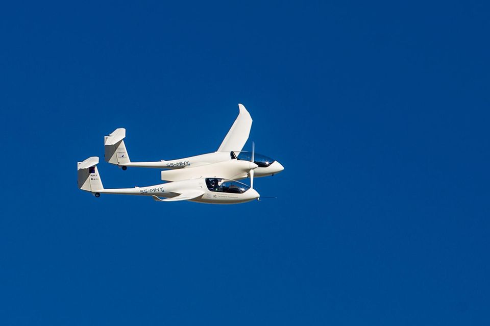 Weltpremiere: Das Brennstoffzellenflugzeug HY4 flog erstmals im Jahr 2016 in Stuttgart