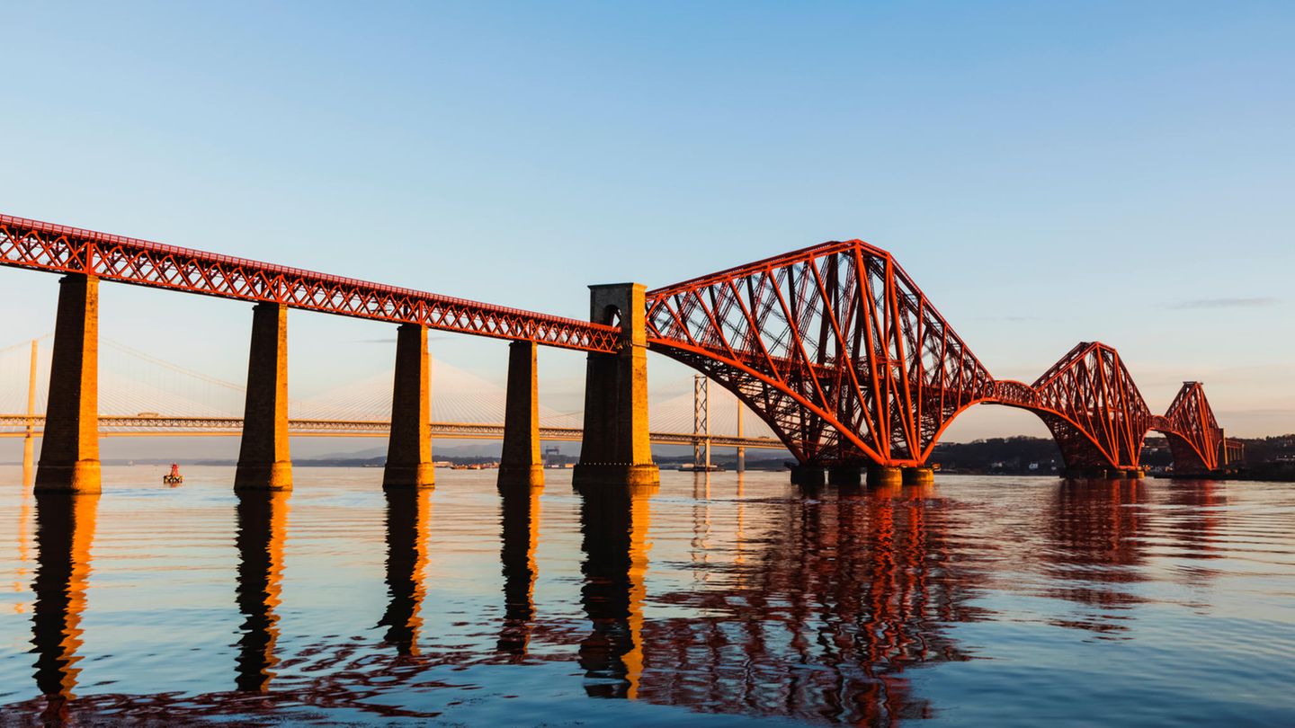 Forth Bridge – die imposante Eisenbahnbrücke Forth Bridge