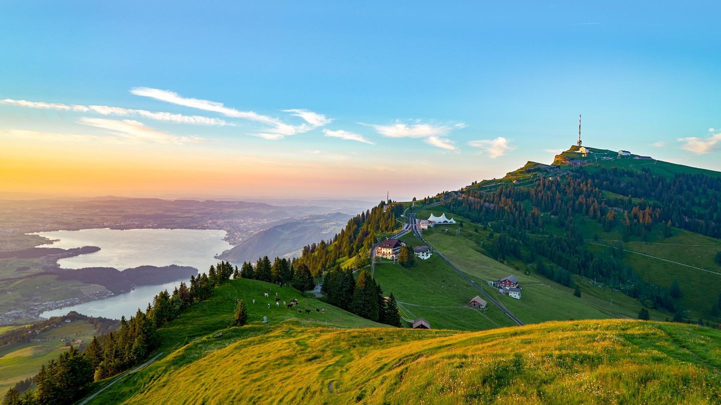 Blick von der Rigi auf Weiden und die Umgebung
