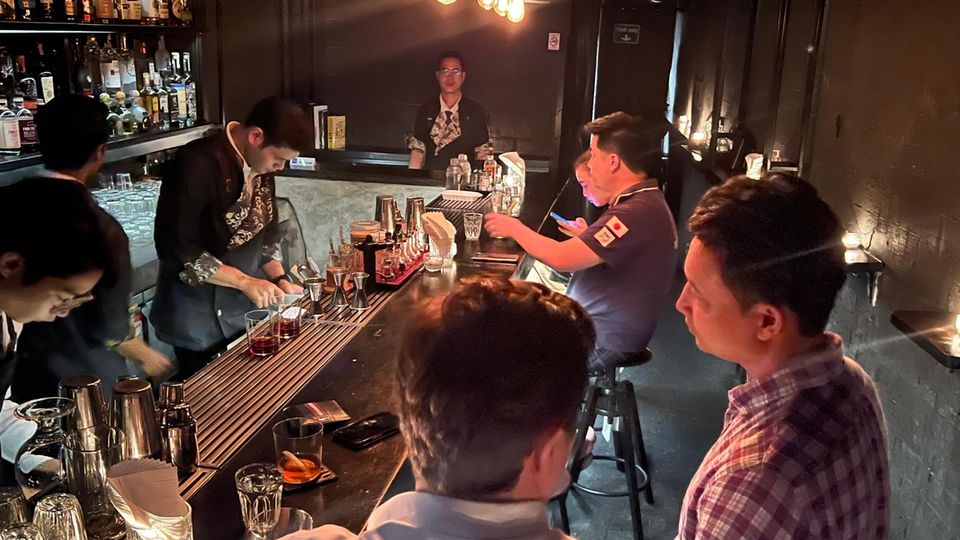 Speakeasy-Bar "Find The Locker Room"