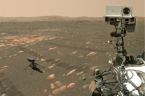 Der Mars-Rover Perseverance der NASA macht ein Selfie