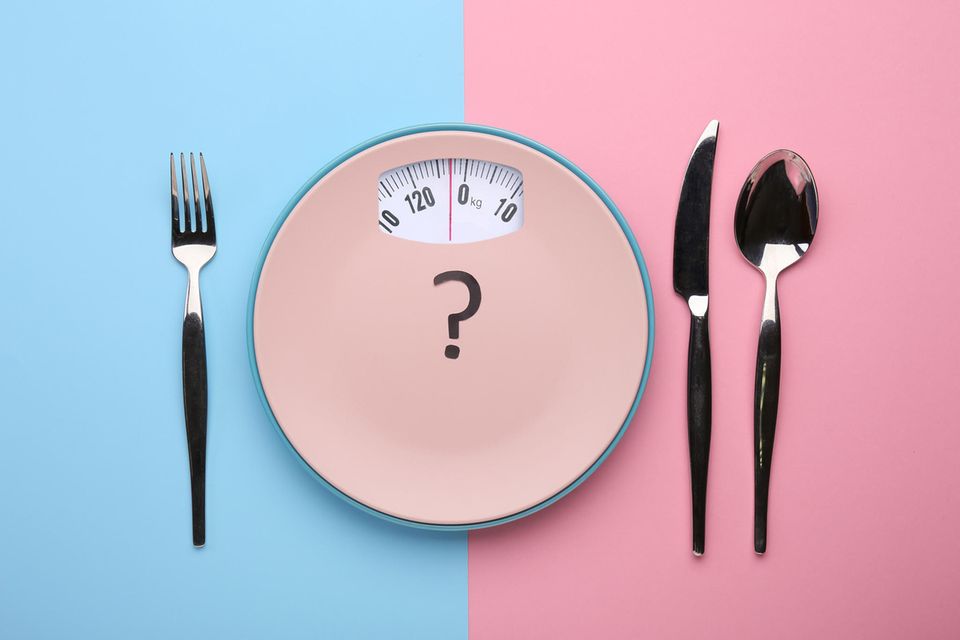 Einige Ernährungsmythen halten sich hartnäcktig - etwa dass Fett dick machen würde. Wir haben zehn Mythen gecheckt 