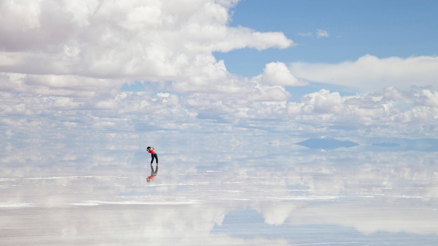 Mit einer Fläche von rund 10.600 Quadratkilometern ist der Salar de Uyuni die größte Salzwüste der Welt