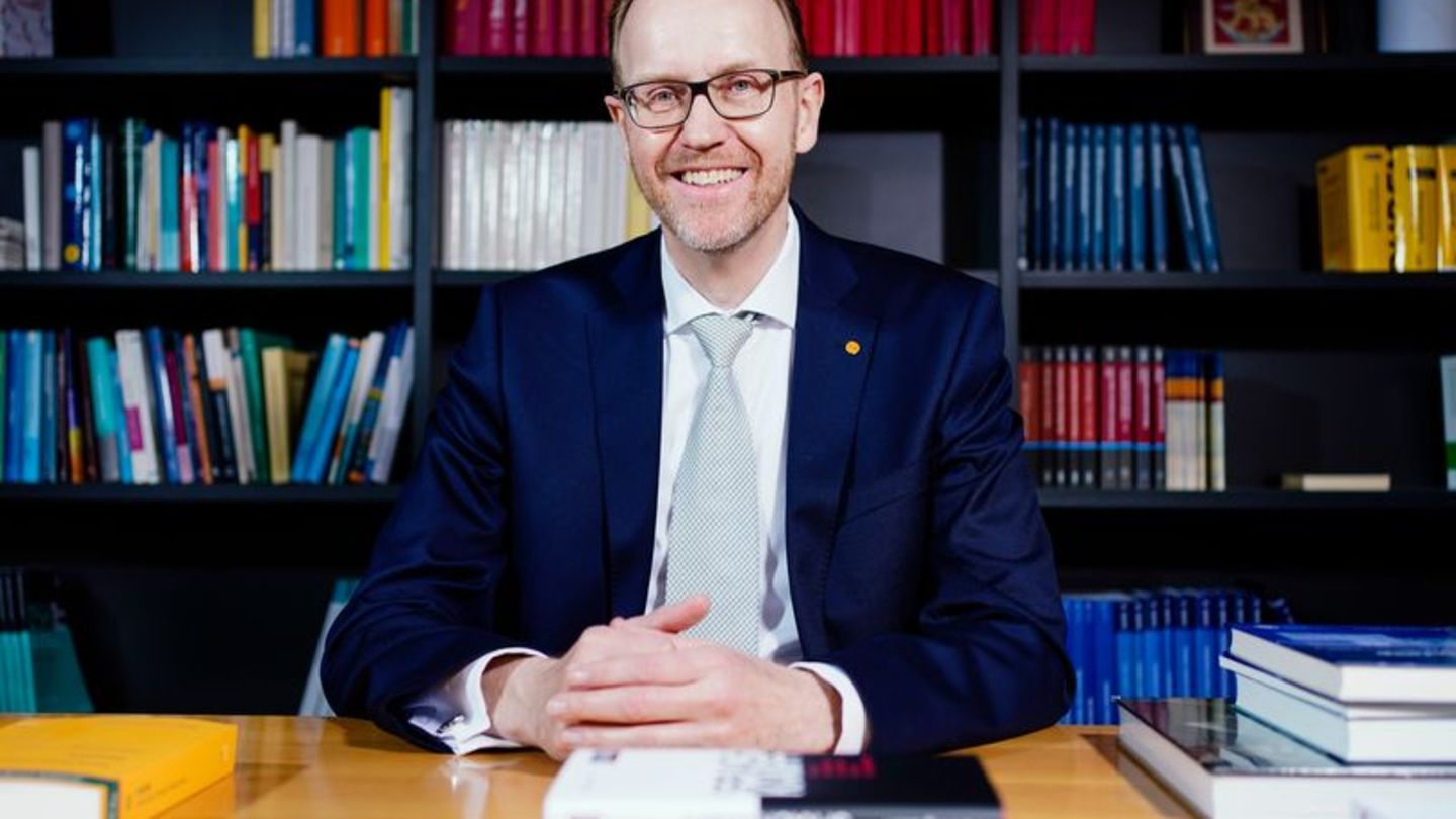 Der wissenschaftliche Direktor und Vorstandsvorsitzender des Leibniz-lnstituts für Deutsche Sprache (IDS): Henning Lobin. Foto: